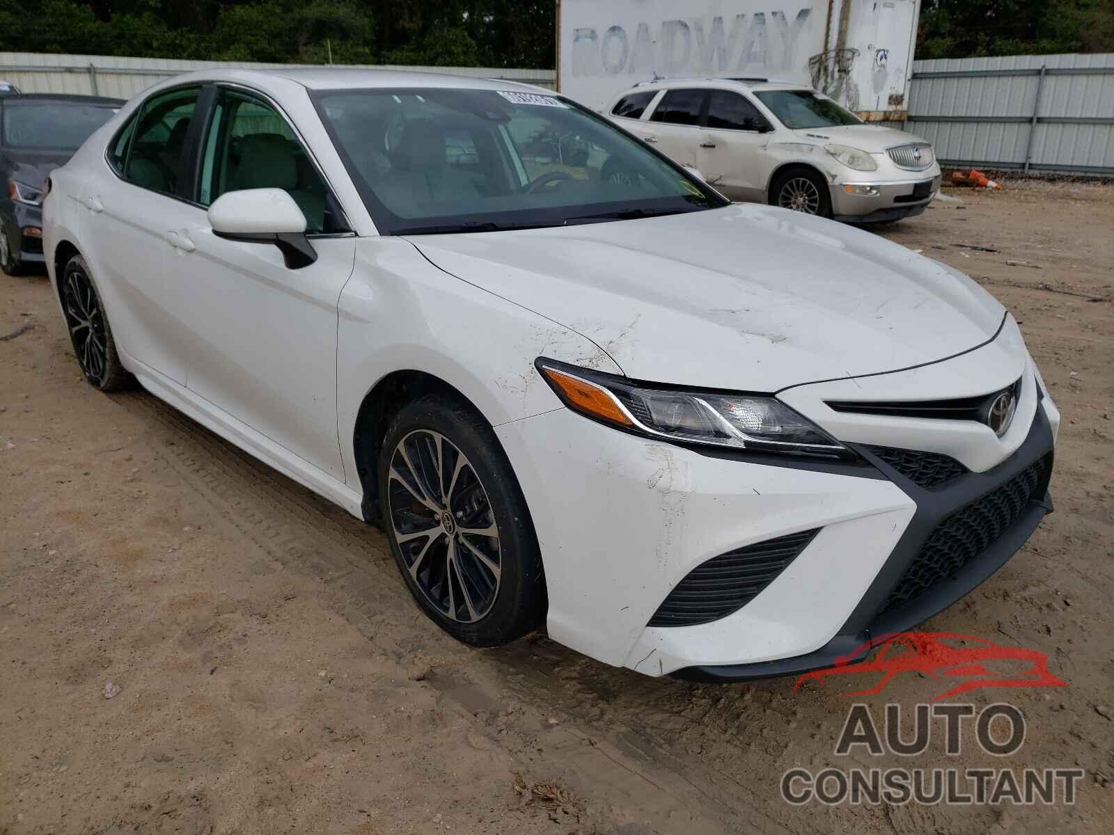 TOYOTA CAMRY 2020 - 4T1G11AK7LU359260