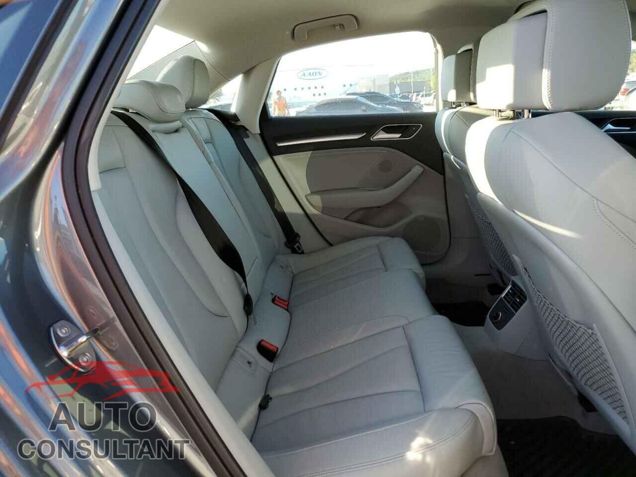 AUDI A3 2015 - WAUCCGFF7F1018553
