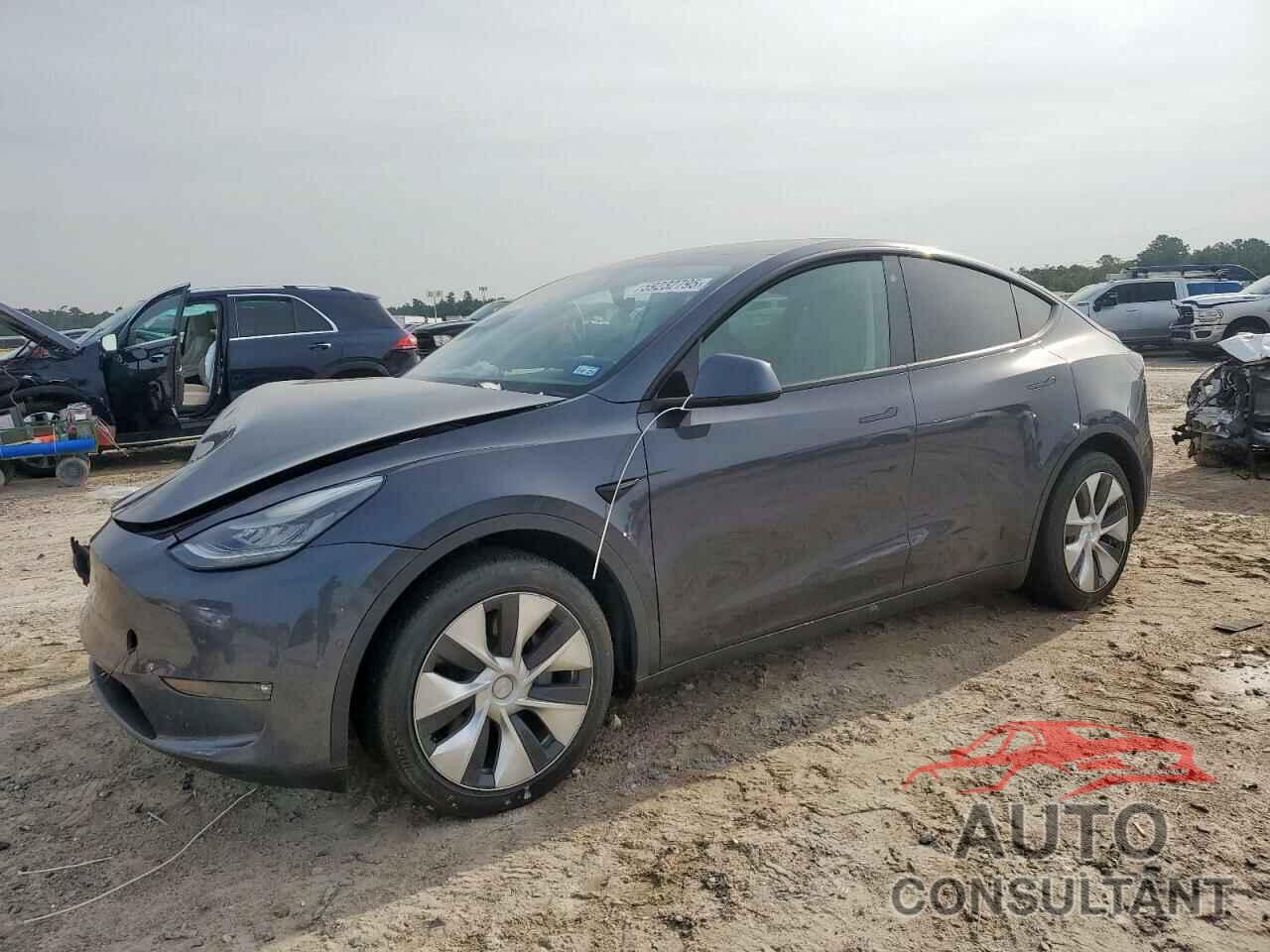 TESLA MODEL Y 2021 - 5YJYGDEE3MF278229