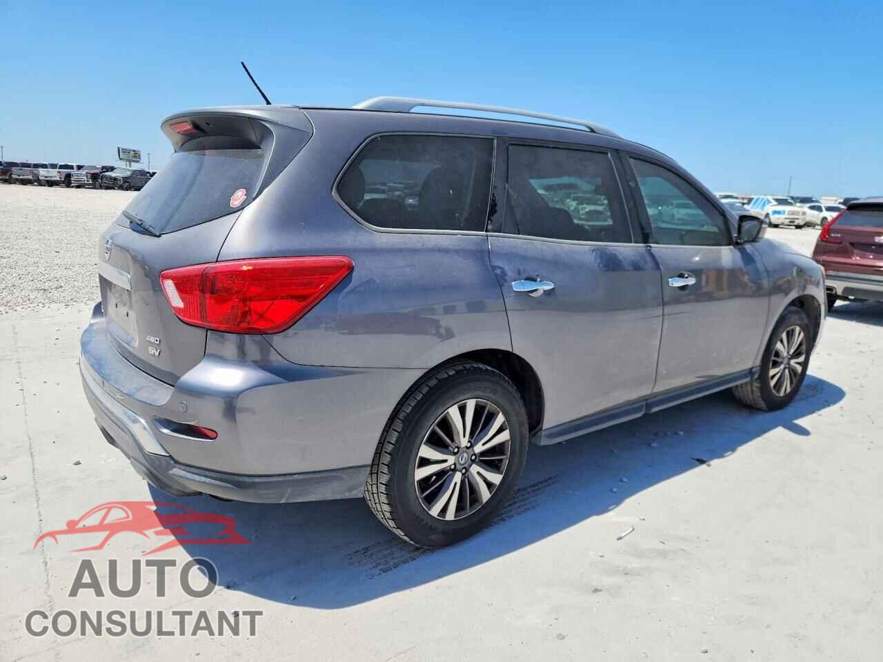 NISSAN PATHFINDER 2017 - 5N1DR2MM7HC616073