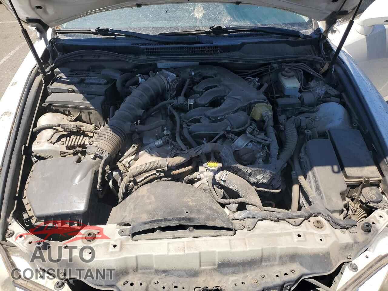 LEXUS IS 2011 - JTHBF5C20B5144279