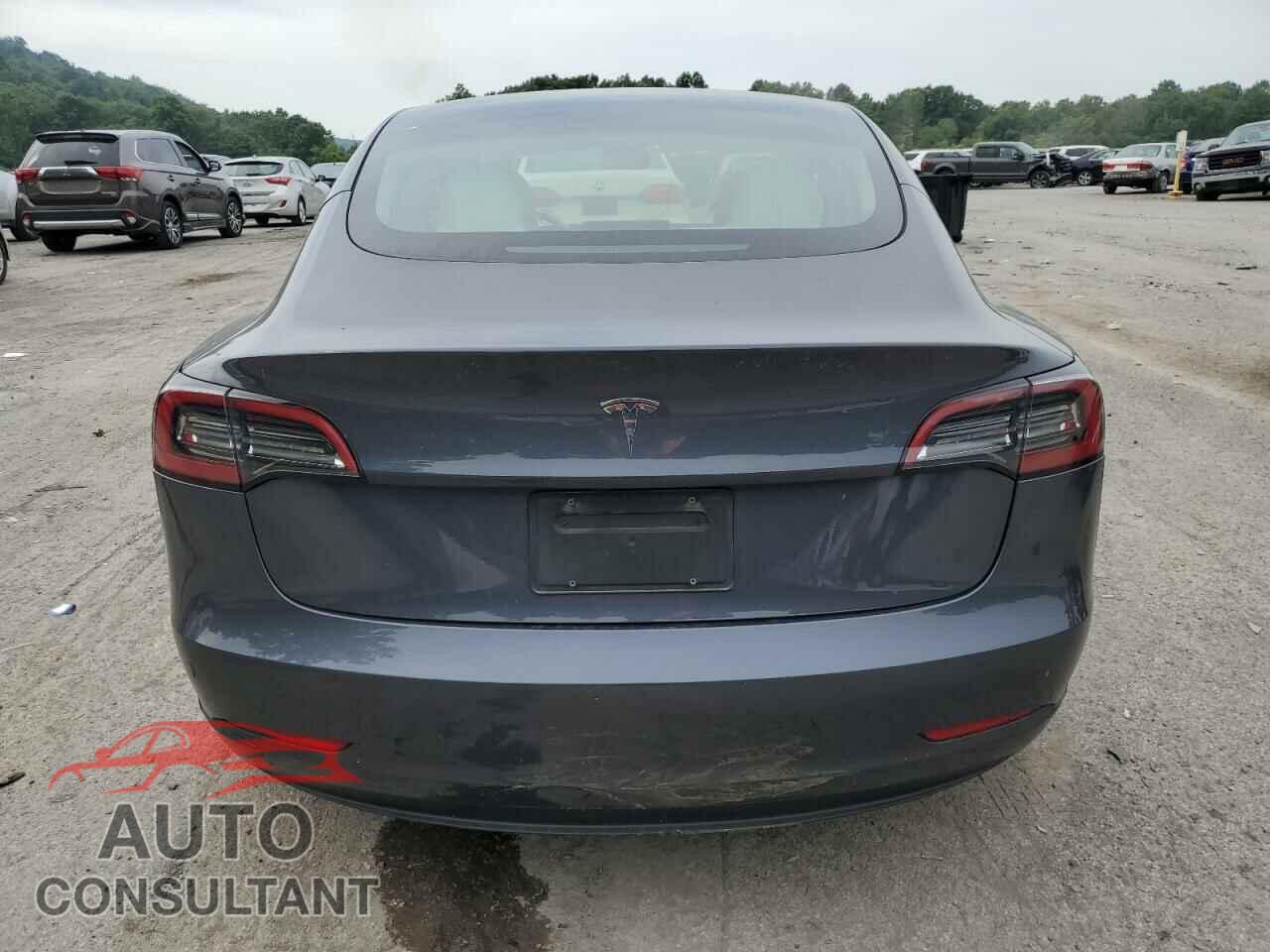 TESLA MODEL 3 2023 - 5YJ3E1EA5PF653909
