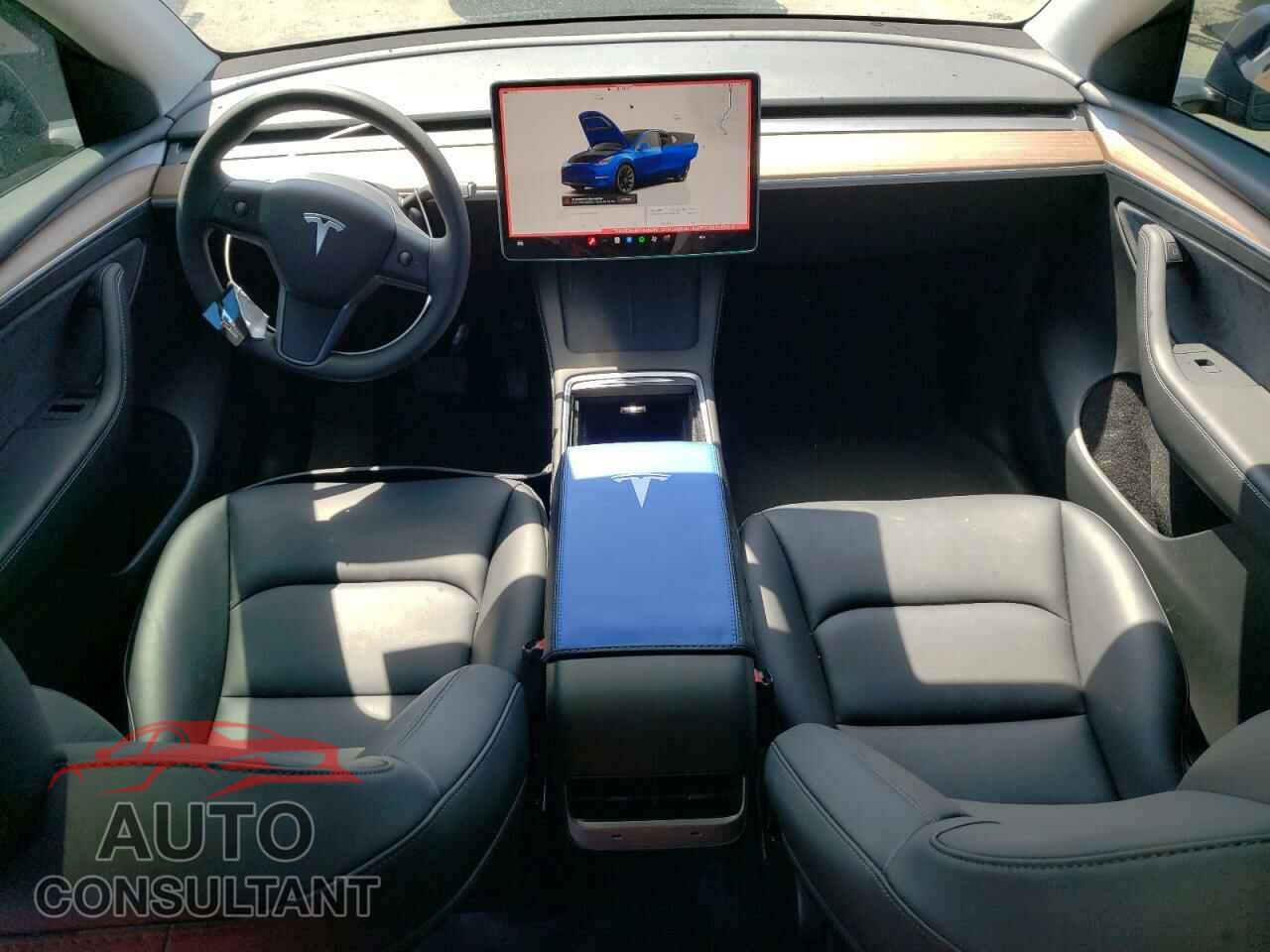 TESLA MODEL Y 2023 - 7SAYGDEE6PF845430
