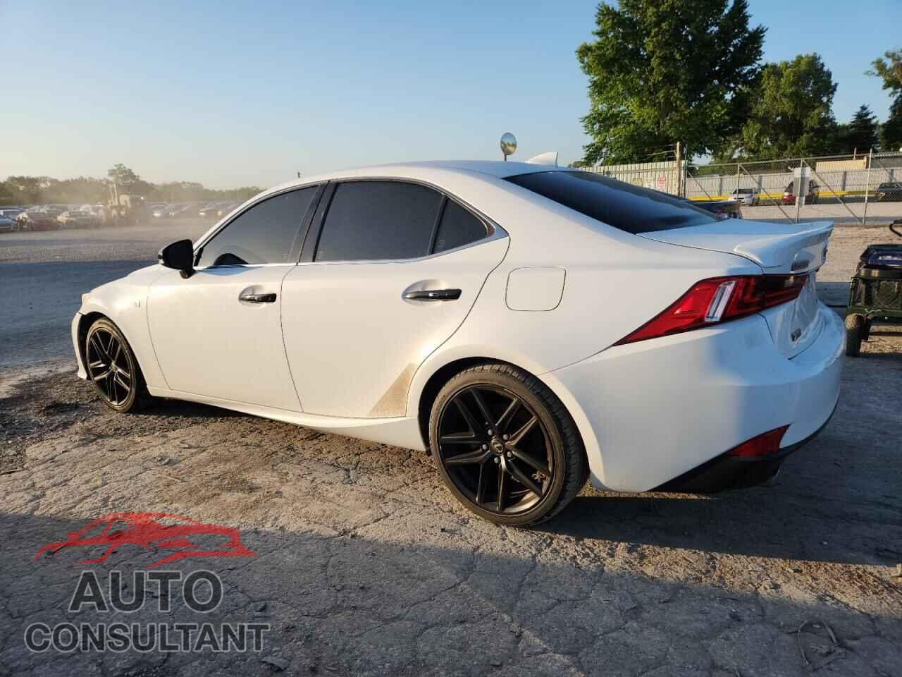 LEXUS IS 2015 - JTHBF1D21F5069587