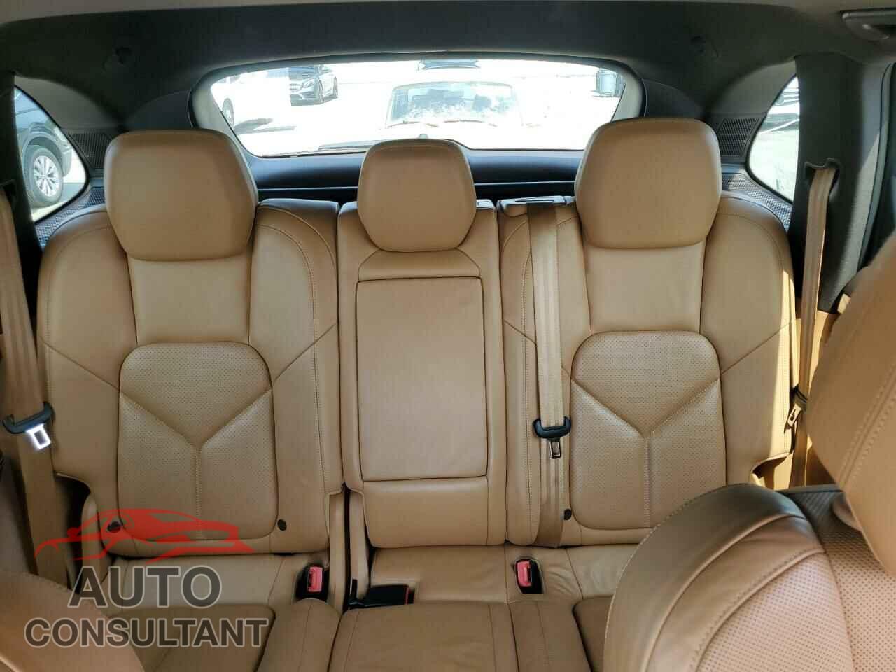 PORSCHE CAYENNE 2012 - WP1AA2A25CLA12787