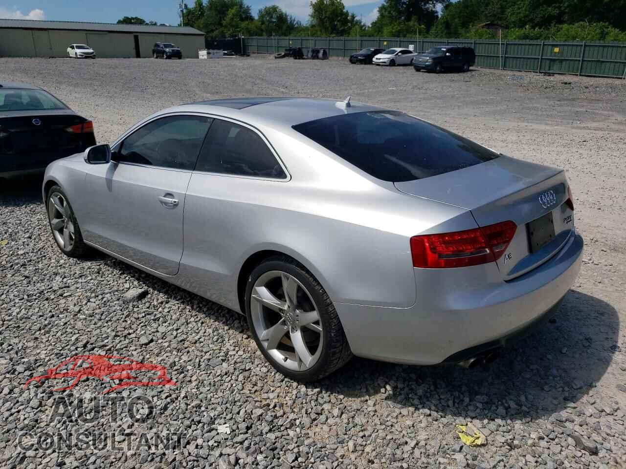 AUDI A5 2011 - WAULFAFR0BA067666