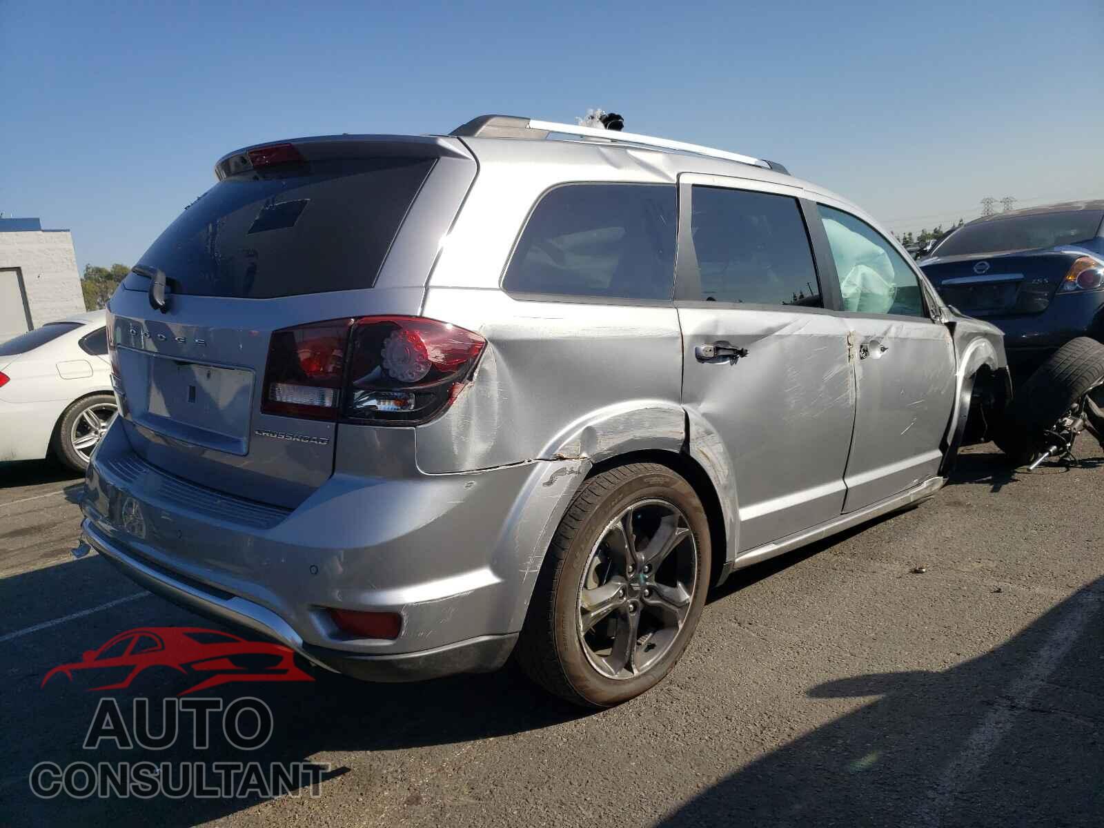DODGE JOURNEY 2020 - 3C4PDCGB5LT272904