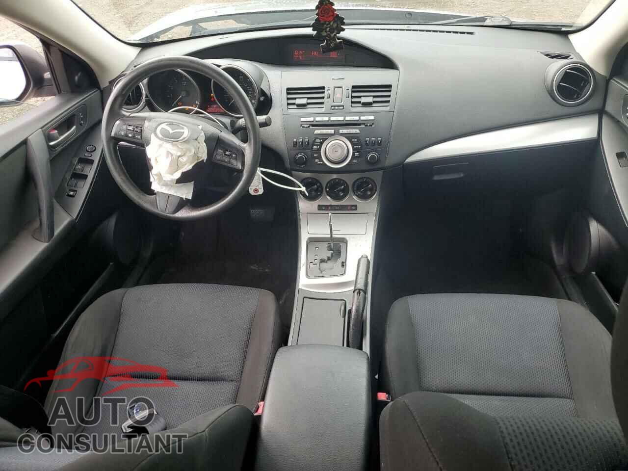 MAZDA 3 2011 - JM1BL1VF3B1491700