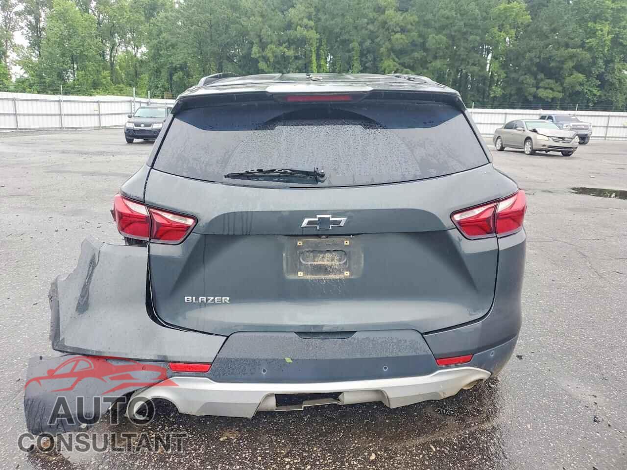 CHEVROLET BLAZER 2020 - 3GNKBDRS0LS582085