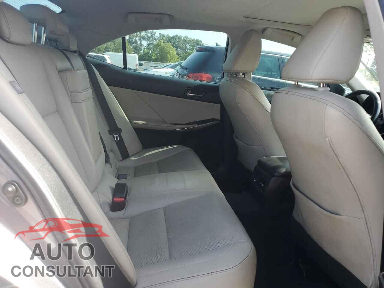 LEXUS IS 2014 - JTHBF1D20E5008116