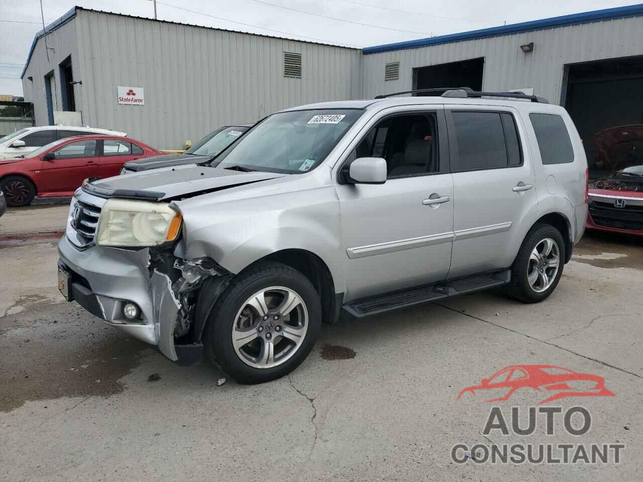 HONDA PILOT 2015 - 5FNYF3H34FB021932