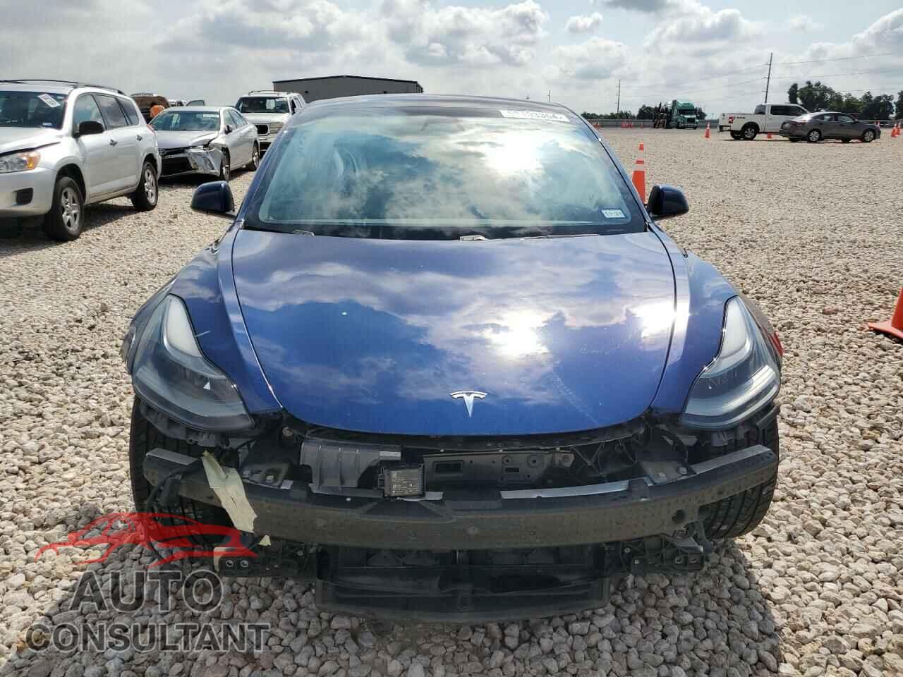 TESLA MODEL 3 2021 - 5YJ3E1EA3MF908858