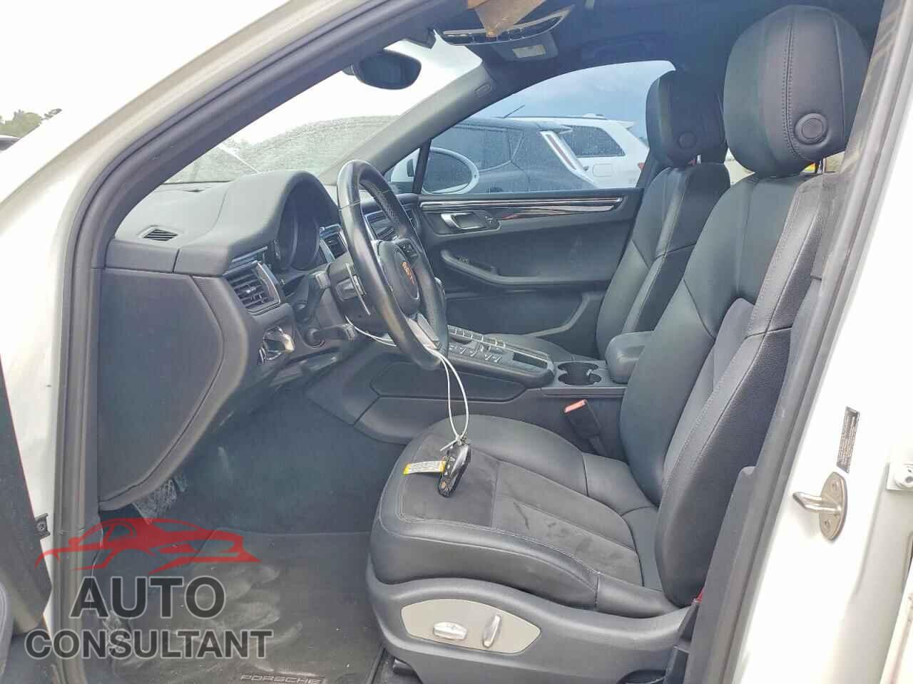 PORSCHE MACAN 2015 - WP1AB2A51FLB74668