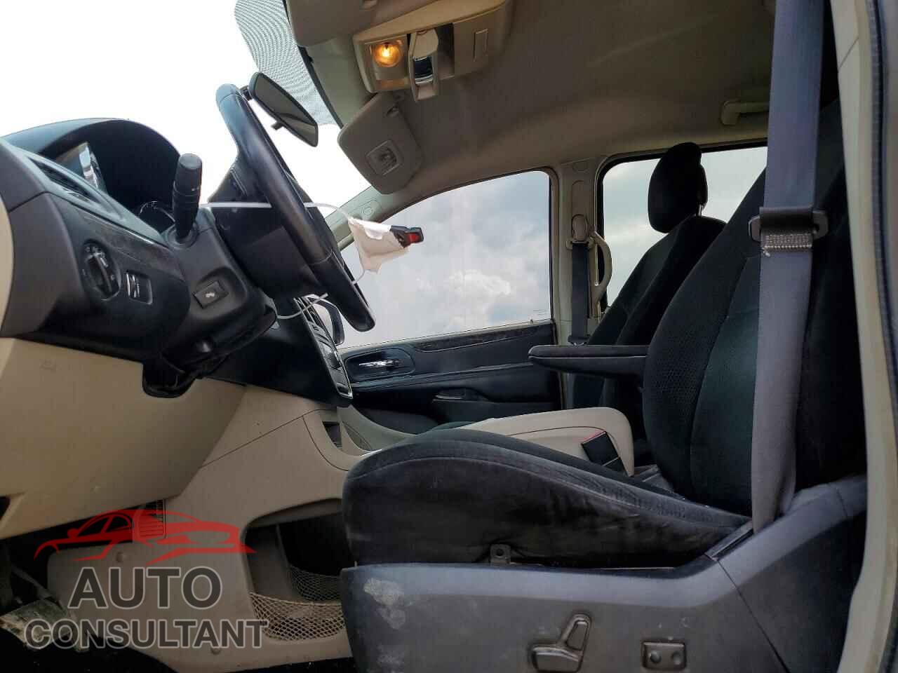 DODGE CARAVAN 2011 - 2D4RN5DG3BR753157