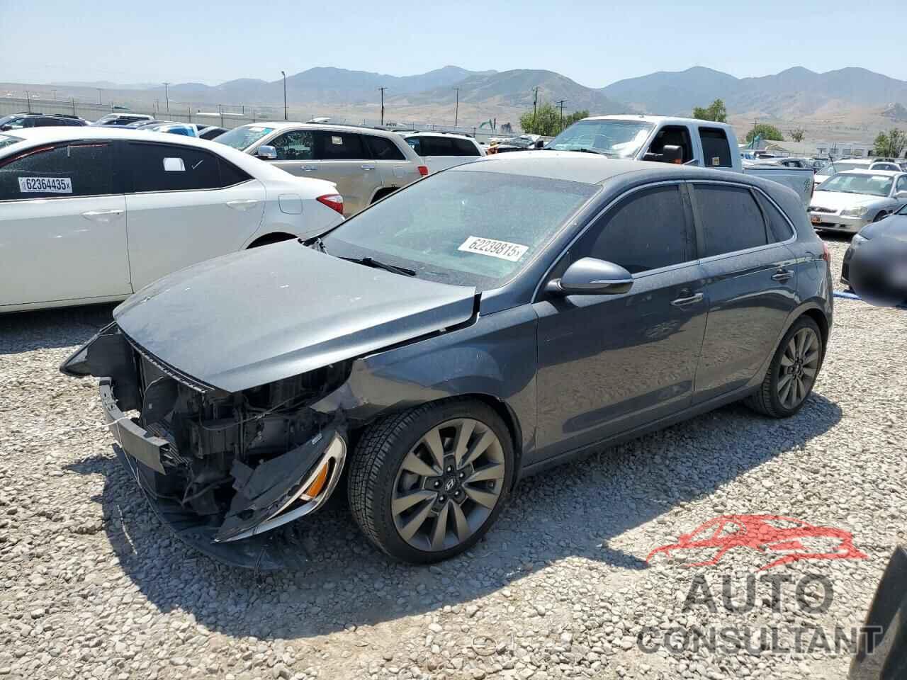 HYUNDAI ELANTRA 2018 - KMHH55LC4JU039817