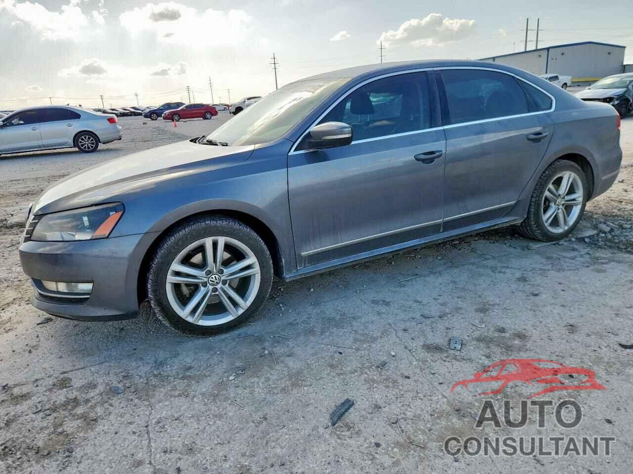 VOLKSWAGEN PASSAT 2014 - 1VWCN7A31EC035603
