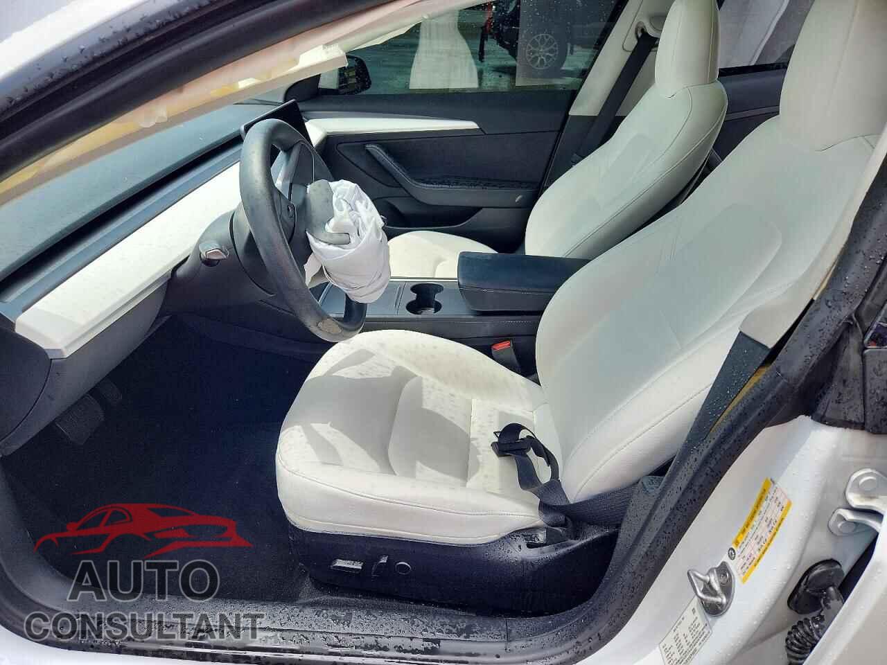 TESLA MODEL 3 2023 - 5YJ3E1EAXPF502807
