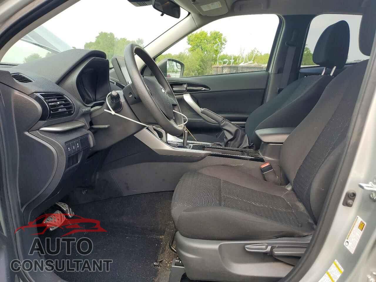 MITSUBISHI ECLIPSE 2024 - JA4ATVAA9RZ067666