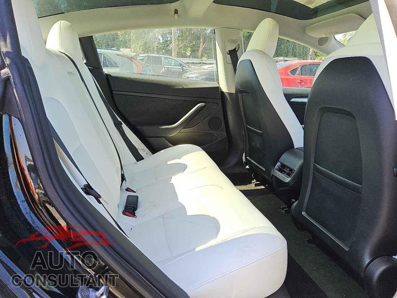 TESLA MODEL 3 2023 - 5YJ3E1EA4PF503581