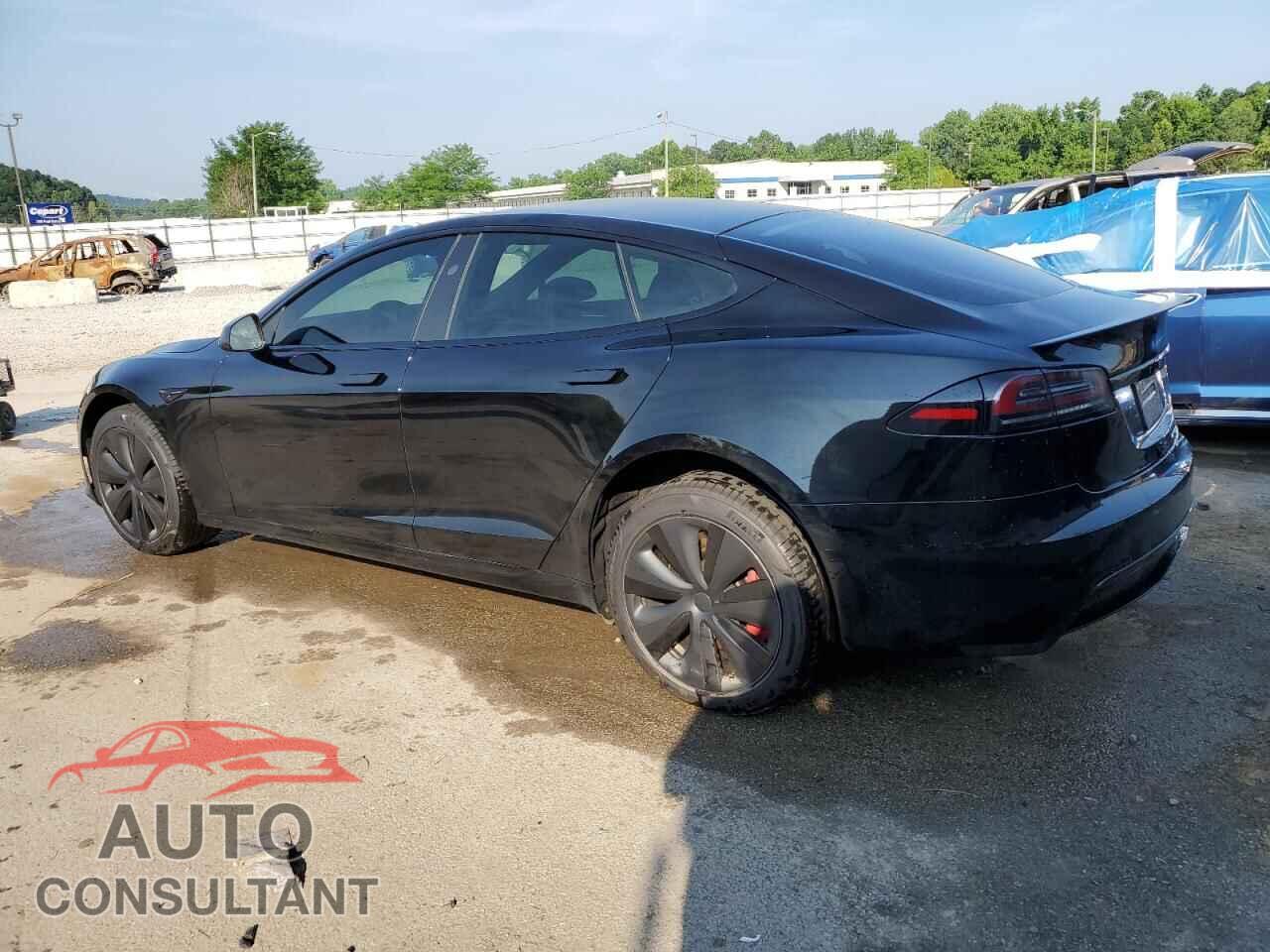 TESLA MODEL S 2023 - 5YJSA1E63PF515997