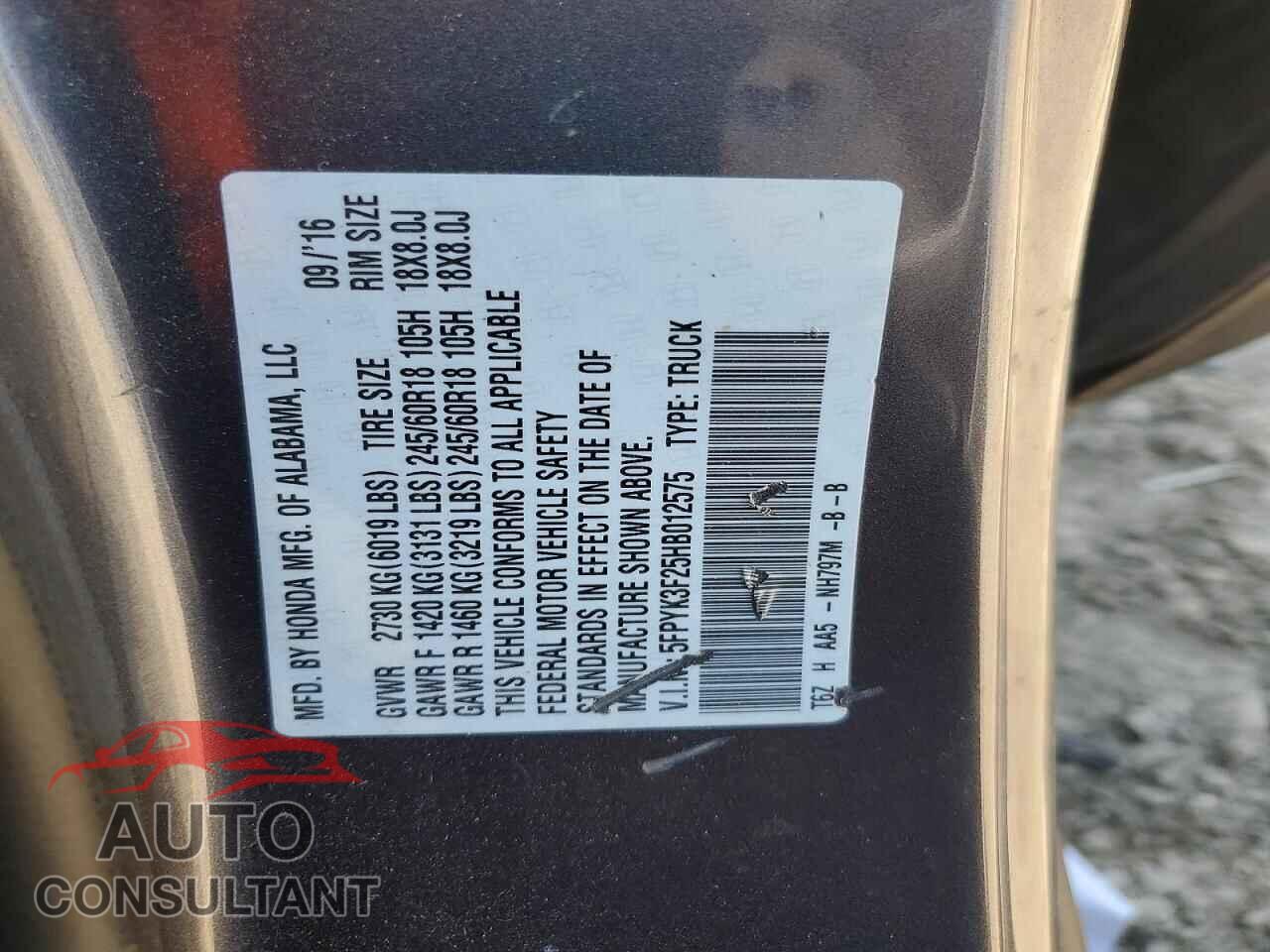 HONDA RIDGELINE 2017 - 5FPYK3F25HB012575