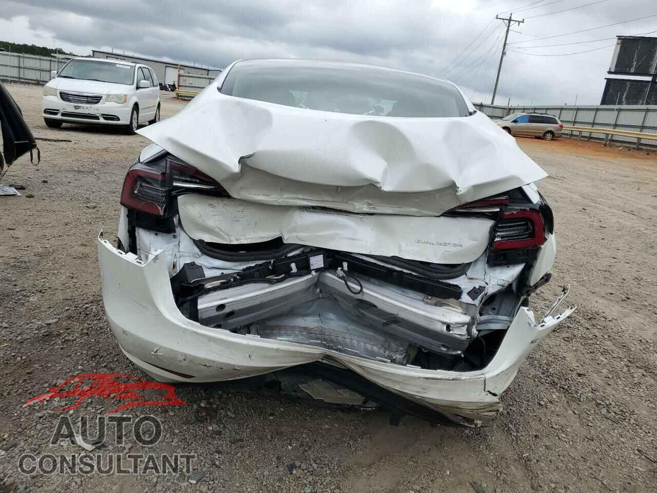 TESLA MODEL 3 2021 - 5YJ3E1EB7MF847992