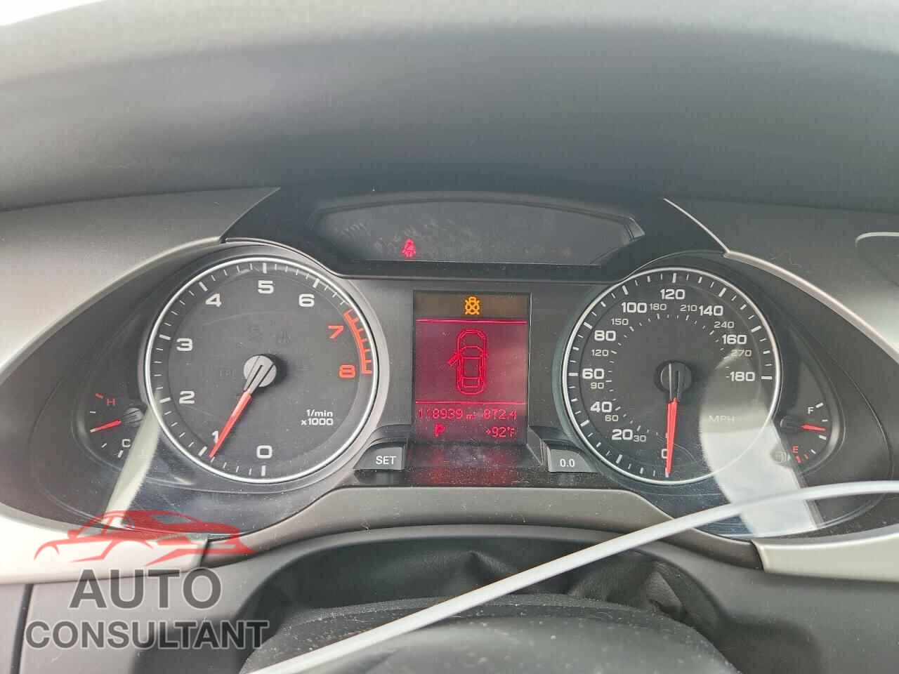 AUDI A4 2011 - WAUBFAFL6BN004751