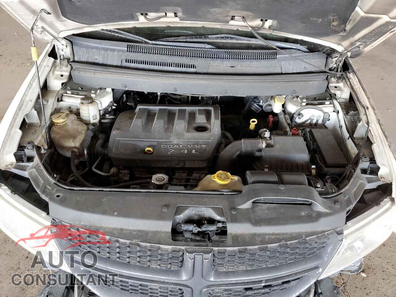 DODGE JOURNEY 2013 - 3C4PDCBB5DT728599