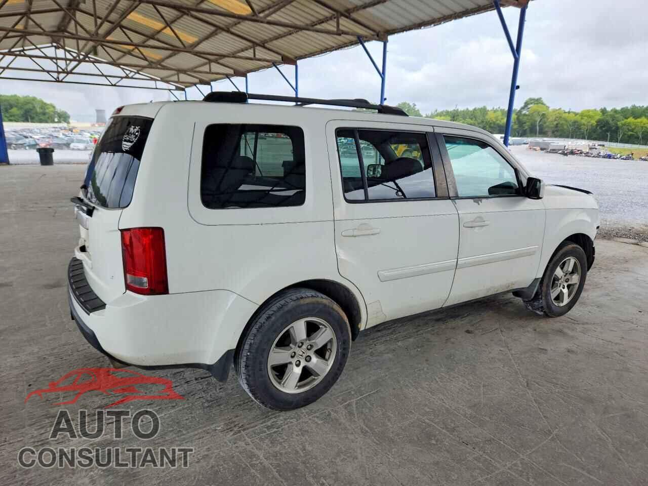 HONDA PILOT 2011 - 5FNYF3H53BB002932