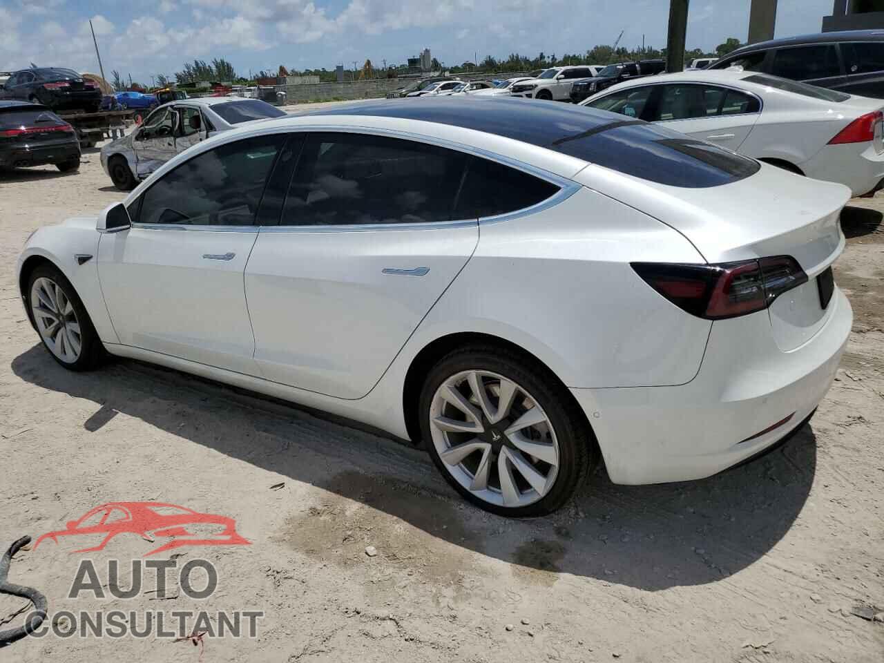 TESLA MODEL 3 2020 - 5YJ3E1EA1LF476799