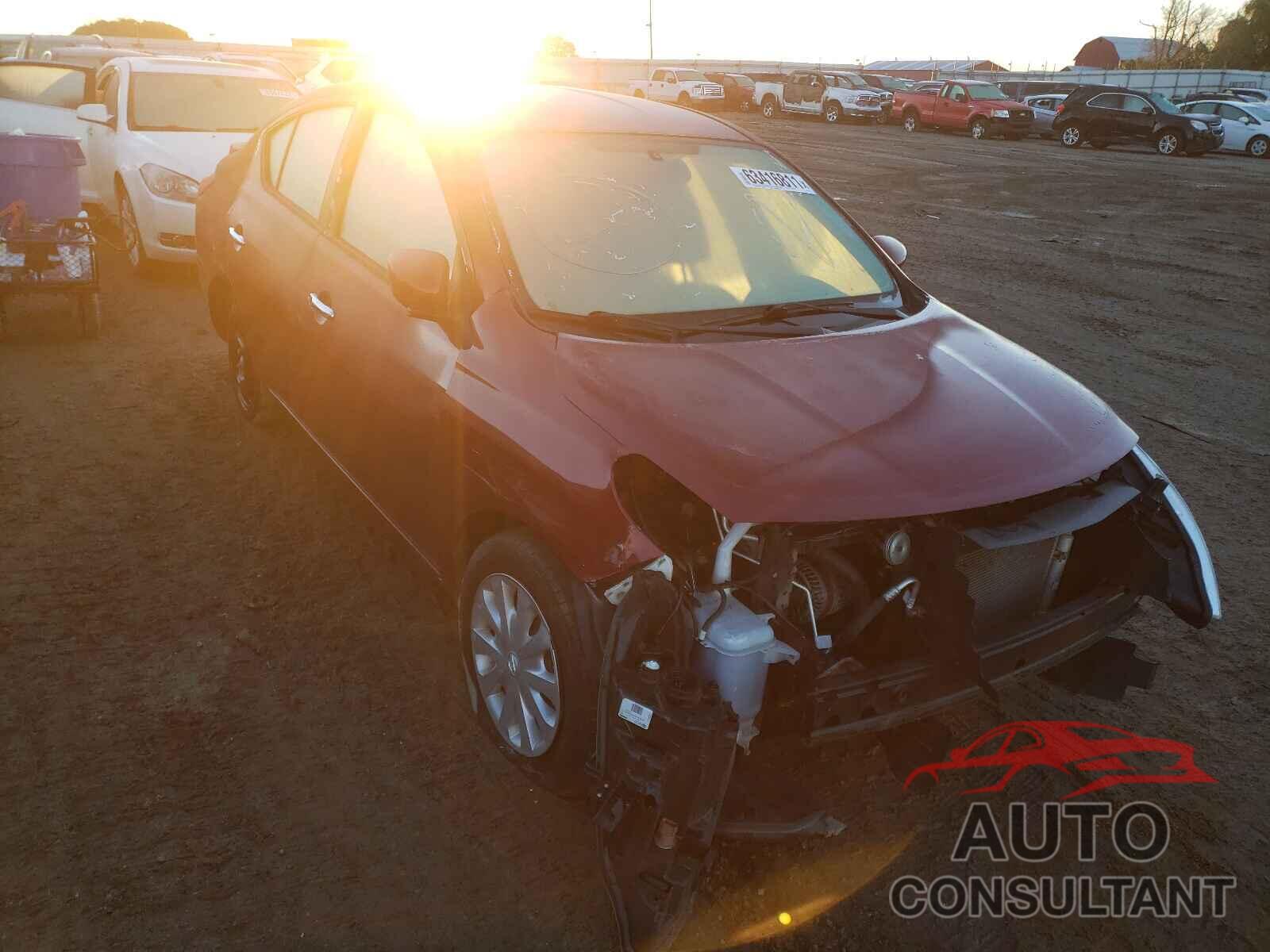 NISSAN VERSA 2017 - 3N1CN7AP1HK408548