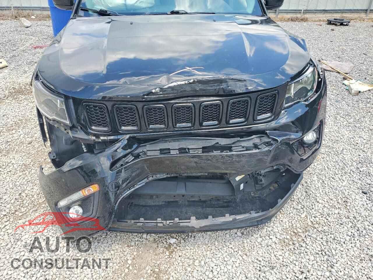 JEEP COMPASS 2018 - 3C4NJCBB3JT487511
