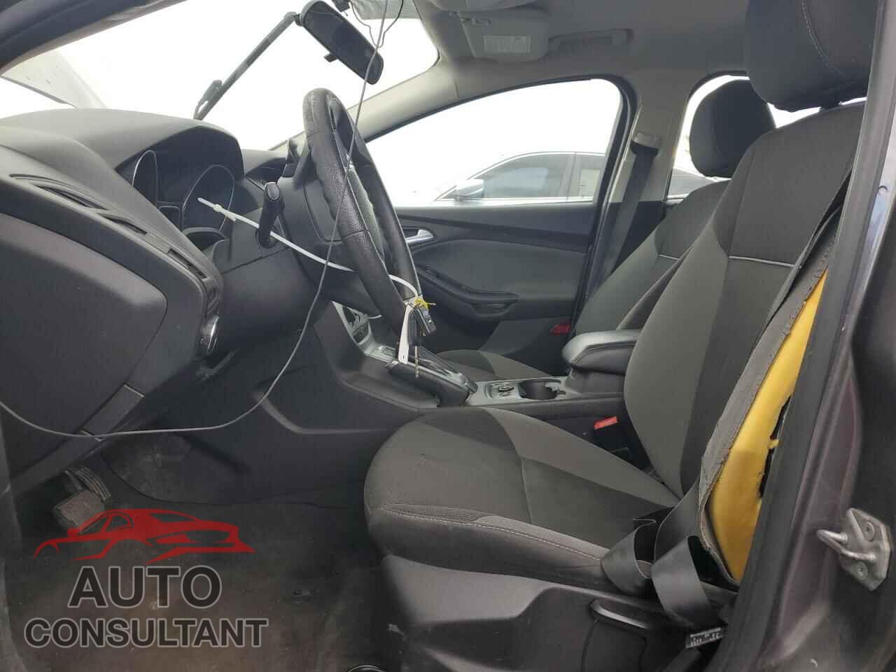 FORD FOCUS 2014 - 1FADP3F27EL267669