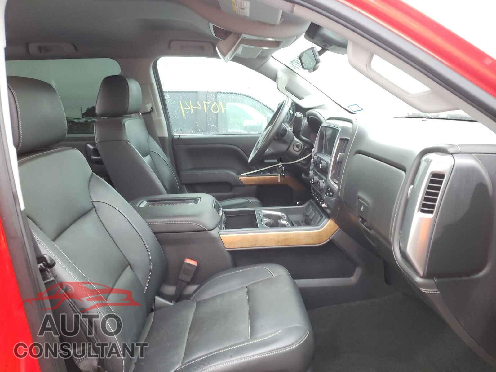 CHEVROLET SILVERADO 2018 - 3GCUKSEC3JG391300
