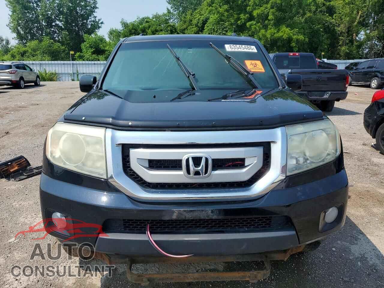 HONDA PILOT 2011 - 5FNYF4H49BB501893