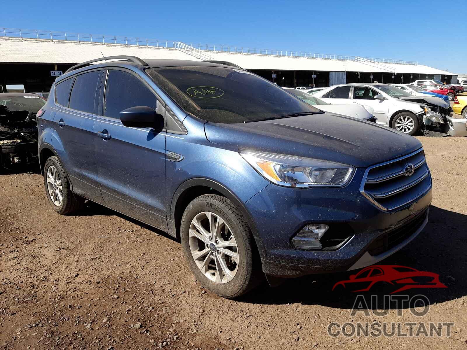 FORD ESCAPE 2018 - 1FMCU0GD8JUB84331