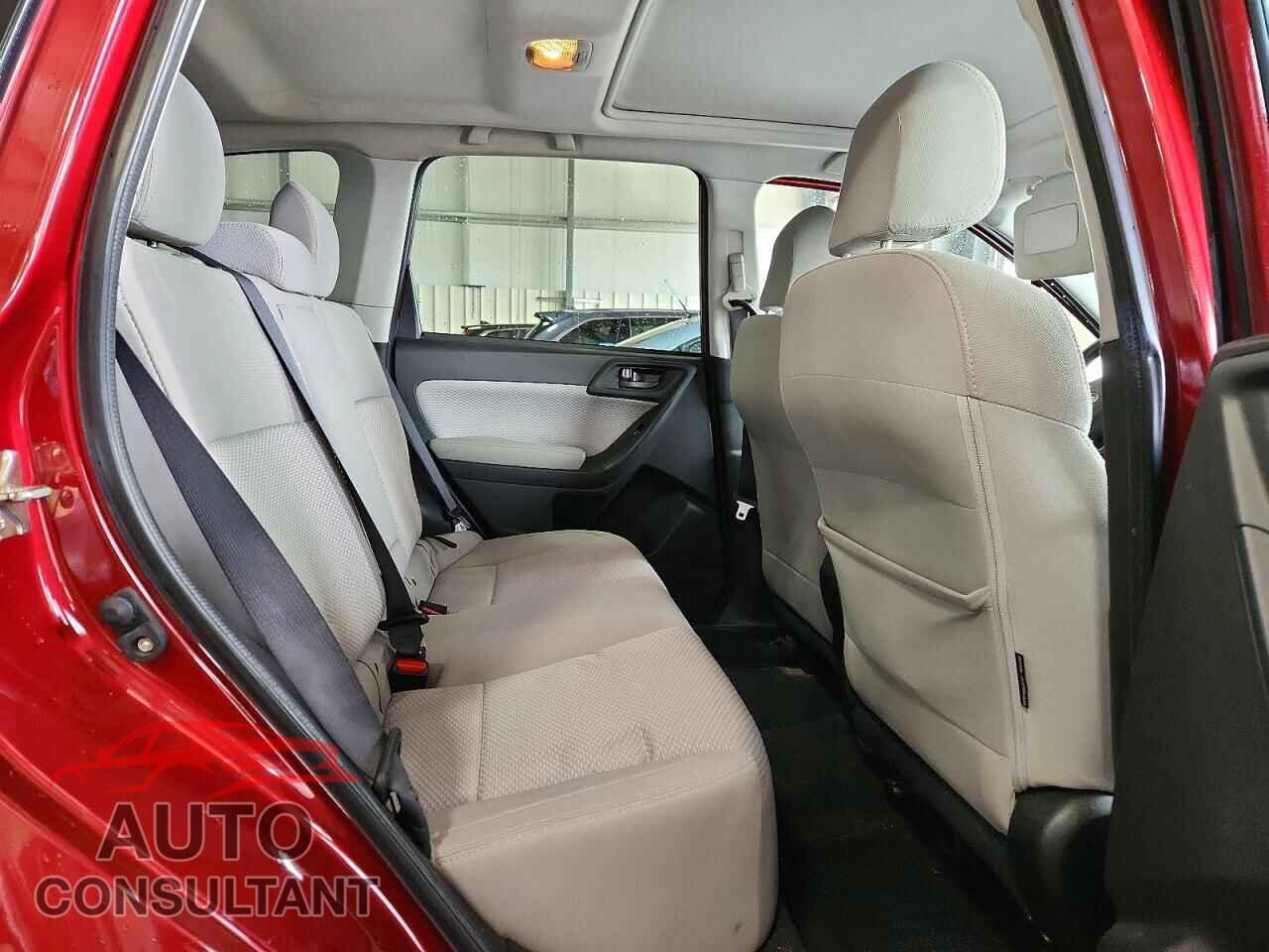 SUBARU FORESTER 2018 - JF2SJAEC9JH450667