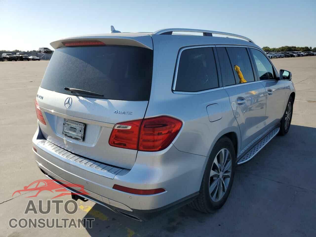 MERCEDES-BENZ GL-CLASS 2015 - 4JGDF6EE2FA470164