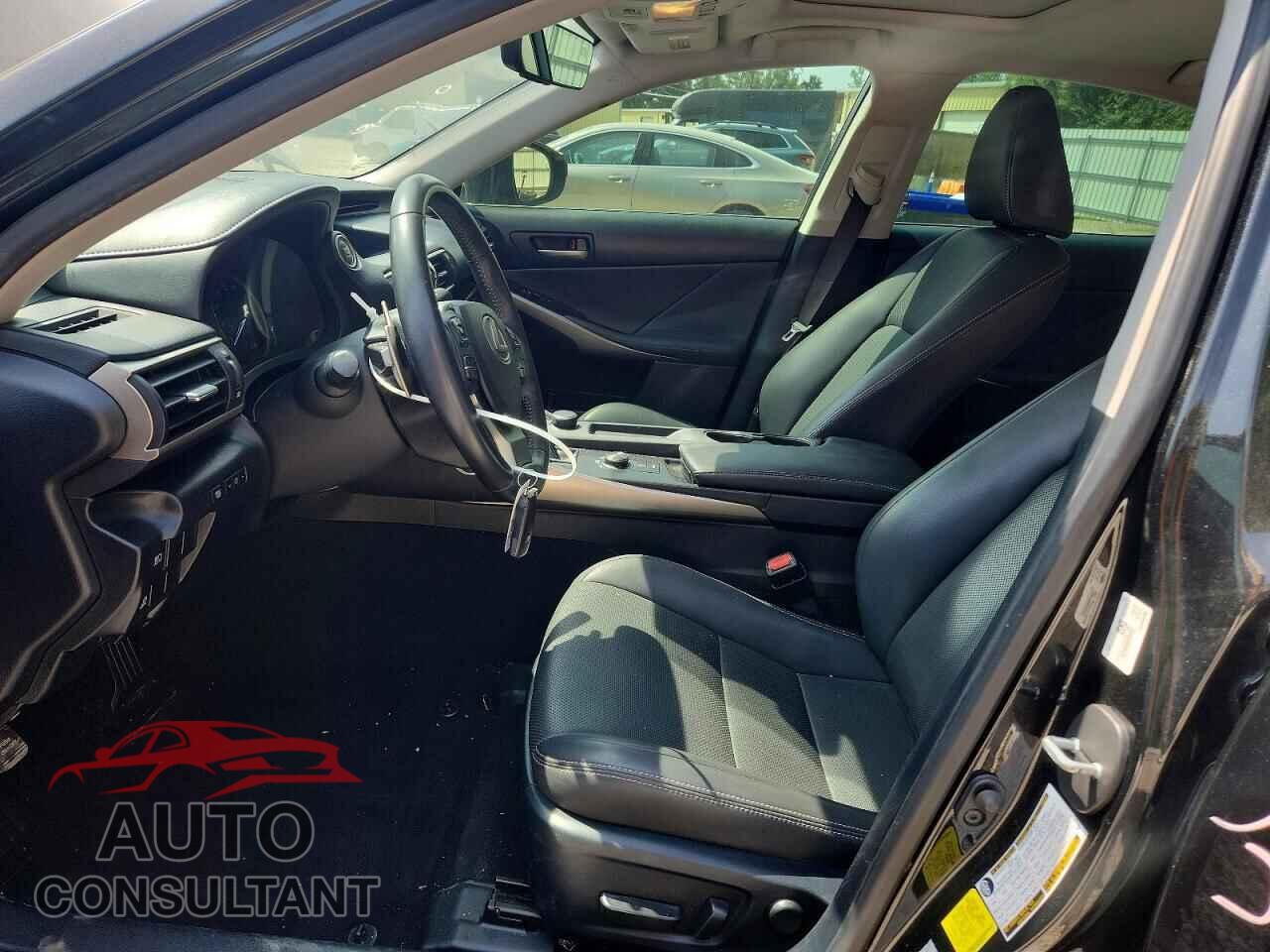 LEXUS IS 2019 - JTHBA1D25K5091701