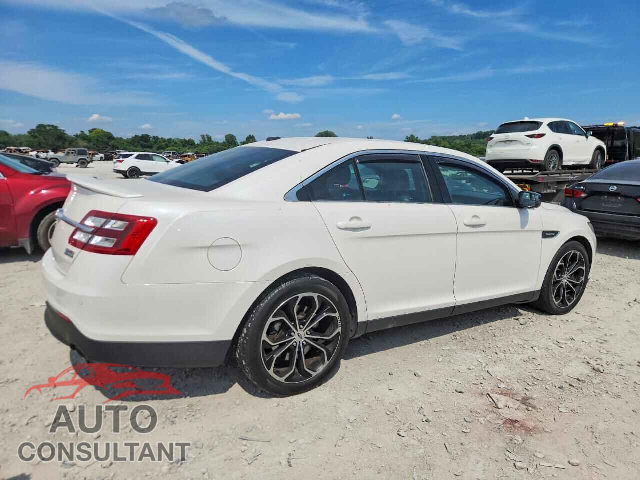 FORD TAURUS 2015 - 1FAHP2KT3FG187841