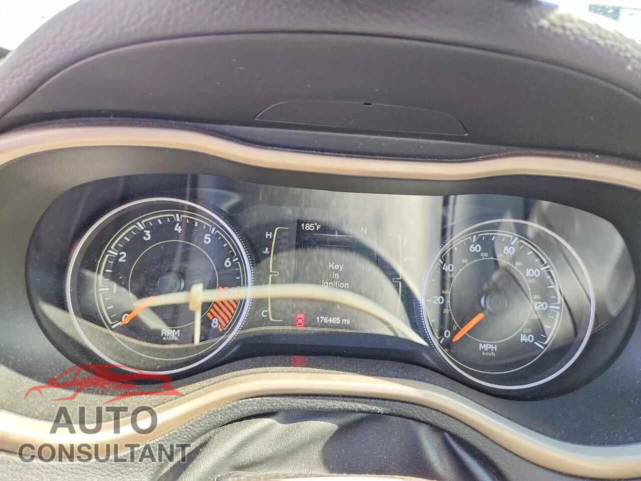 JEEP CHEROKEE 2015 - 1C4PJMCS4FW776797