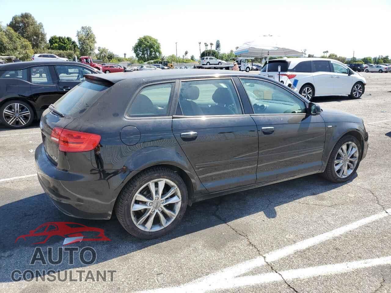 AUDI A3 2012 - WAUBJAFM3CA013004