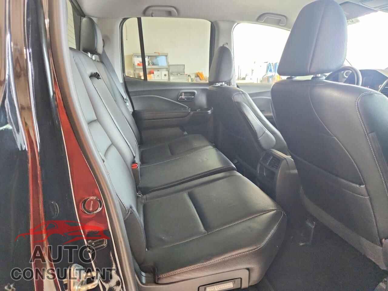 HONDA RIDGELINE 2017 - 5FPYK3F50HB006418