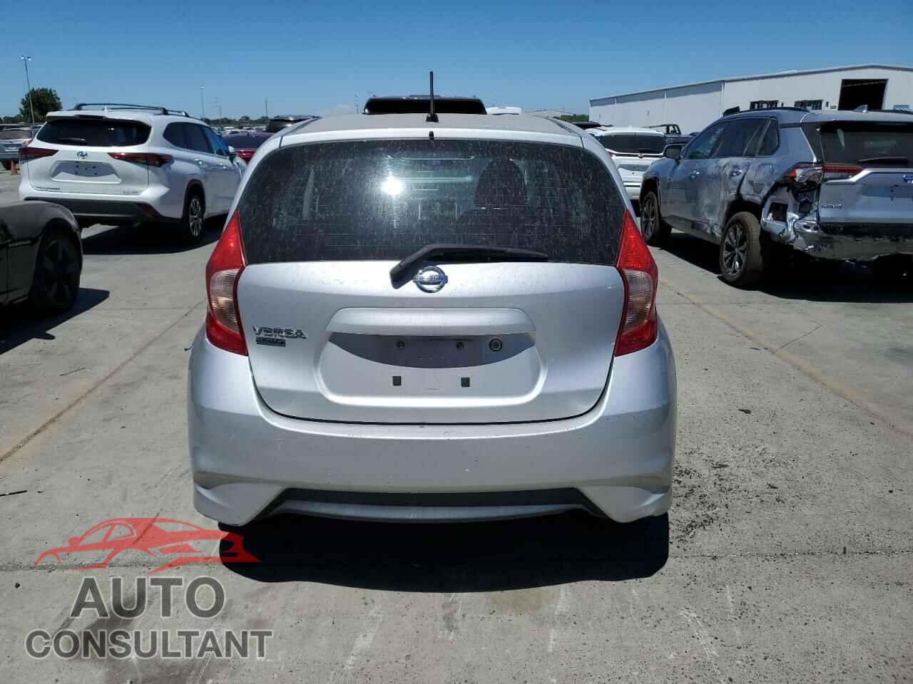 NISSAN VERSA 2017 - 3N1CE2CP3HL373540