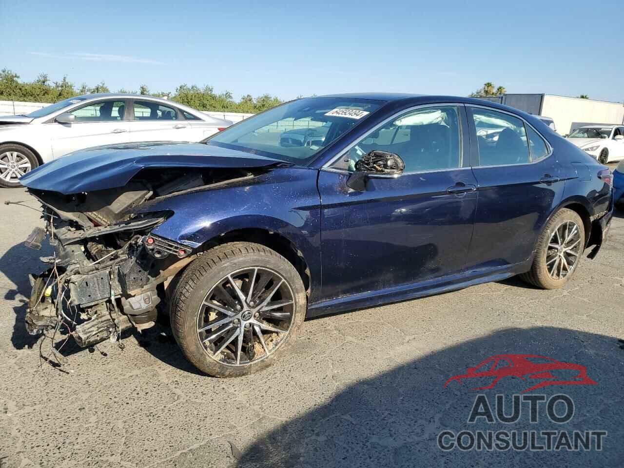 TOYOTA CAMRY 2022 - 4T1G11AK0NU684643