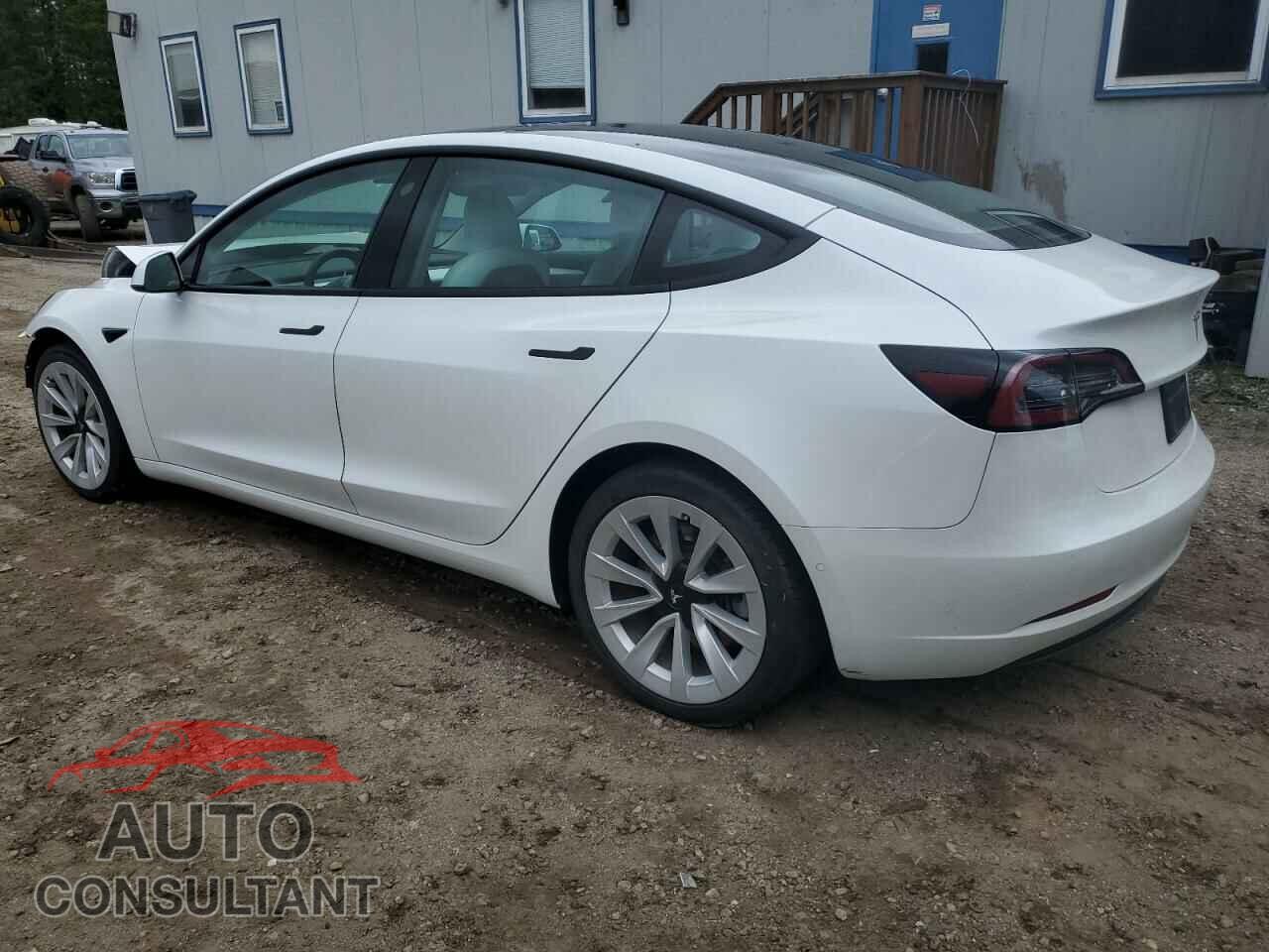 TESLA MODEL 3 2021 - 5YJ3E1EB0MF990279