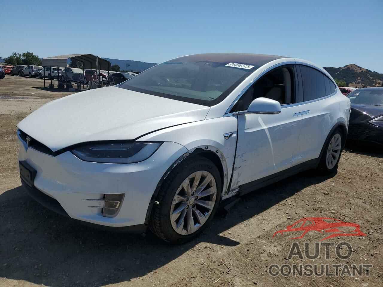 TESLA MODEL X 2018 - 5YJXCBE22JF127279