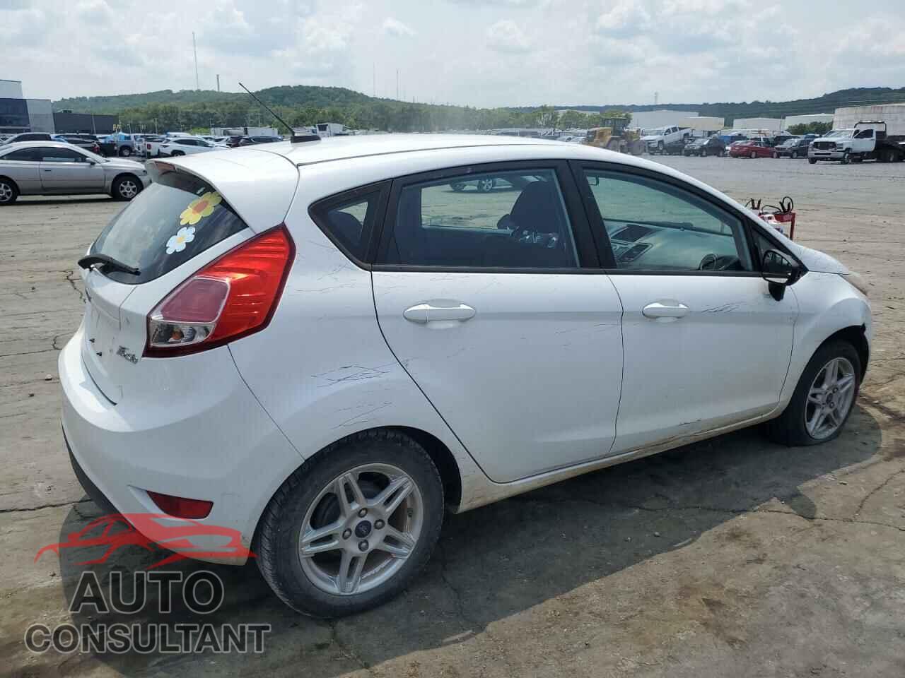 FORD FIESTA 2017 - 3FADP4EJ2HM138515