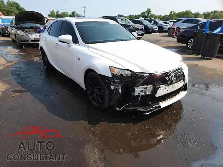 LEXUS IS 2014 - JTHBF1D29E5023407