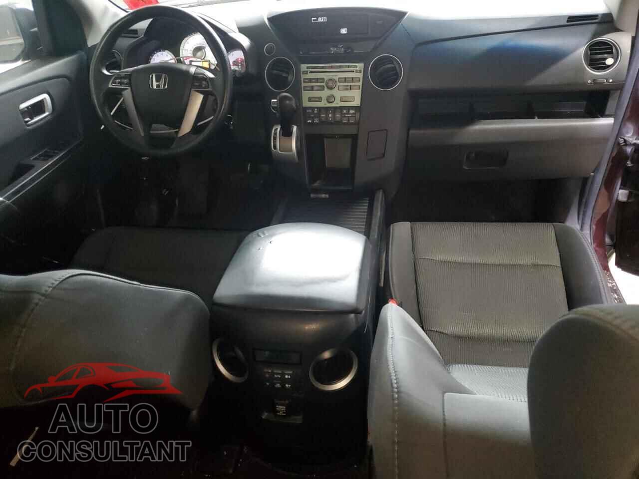 HONDA PILOT 2011 - 5FNYF4H43BB097117